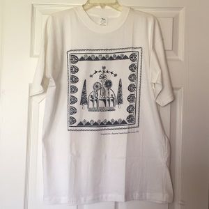 White New short sleeve t-shirt Large